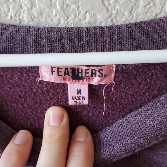 LOVE Maternity Sweatshirt - Picture 2 of 3